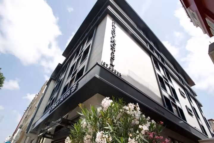 Erboy Hotel